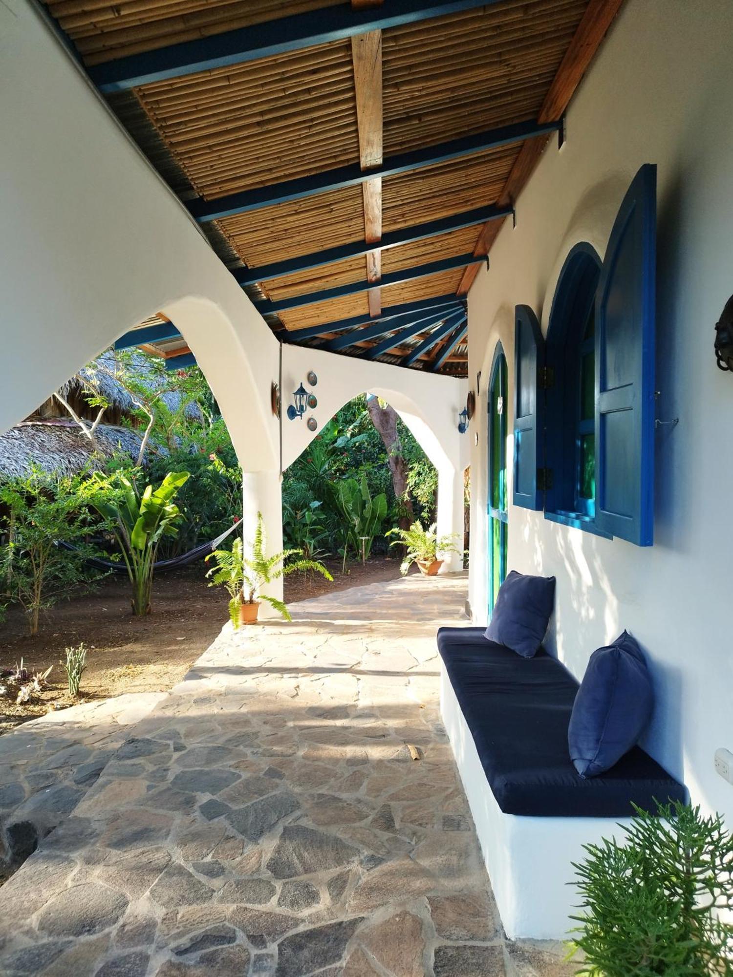 La Urraca Loca Hostel Balgue 外观 照片
